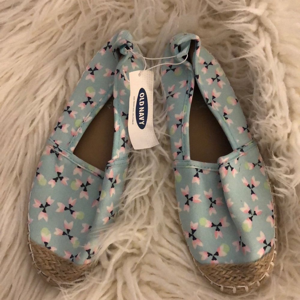 Old navy adorable espadrilles